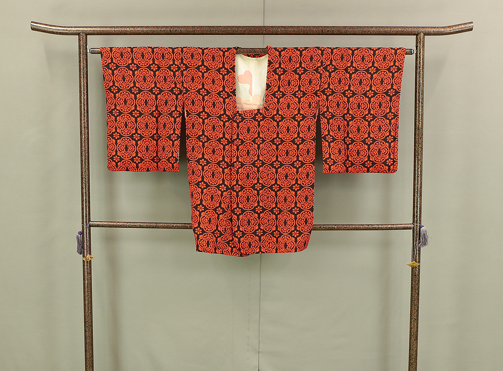 Haori Japanese Kimono Coat with Black and Red color Pattern Small flow ...