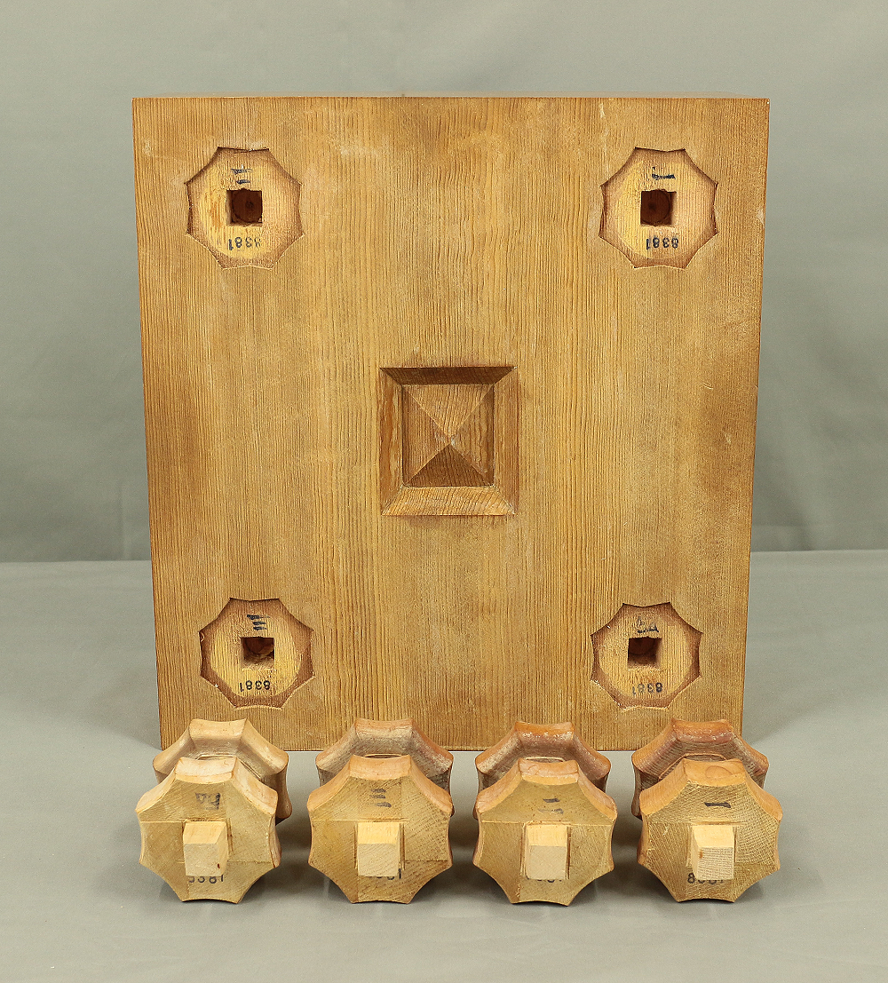 thumbnail image 2 of Vintage Japanese Go Board (Goban) With Legs - Used Traditional IGO Game Board 2 of 3